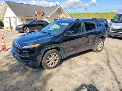 1C4PJLCS5HW****** 2017 Jeep Cherokee