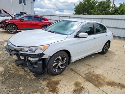 1HGCR2F30GA****** 2016 Honda Accord