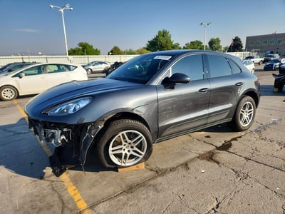 WP1AA2A51JL****** 2018 Porsche Macan