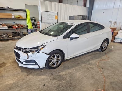 1G1BE5SM1J7****** 2018 Chevrolet Cruze