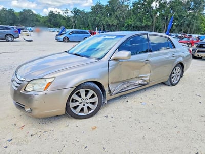 2005 Toyota Avalon