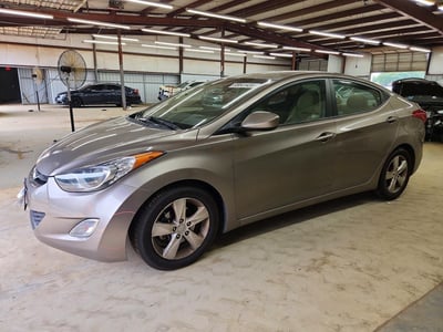 5NPDH4AE5DH****** 2013 Hyundai Elantra