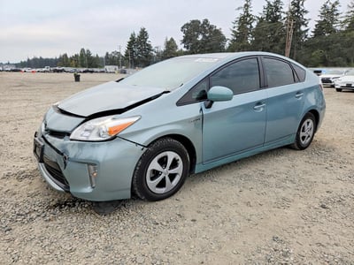 JTDKN3DU5F1****** 2015 Toyota Prius