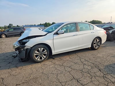 1HGCR2F38DA****** 2013 Honda Accord