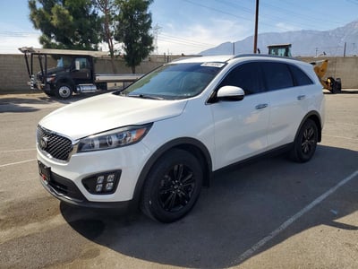 5XYPG4A3XGG****** 2016 Kia Sorento