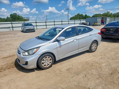 KMHCT4AE5CU****** 2012 Hyundai Accent