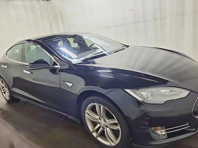 5YJSA1H1XFF****** 2015 Tesla Model S