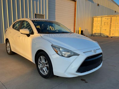 3MYDLBZV1GY****** 2016 Scion iA