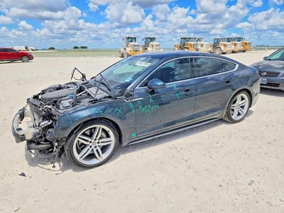 WAUFNCF59JA****** 2018 Audi A5