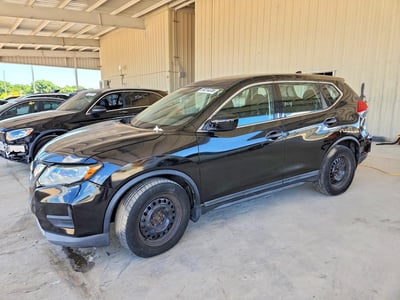 KNMAT2MV5HP****** 2017 Nissan Rogue
