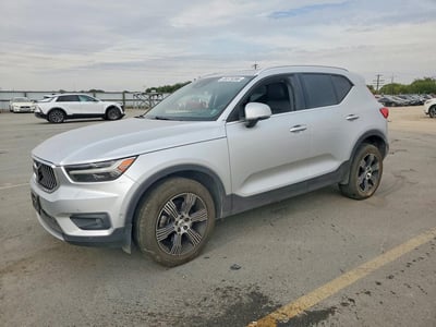 YV4162ULXK2****** 2019 Volvo XC40