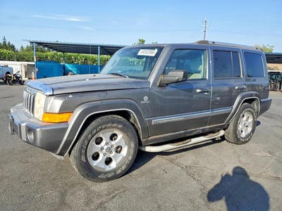 1J8HG58NX7C****** 2007 Jeep Commander