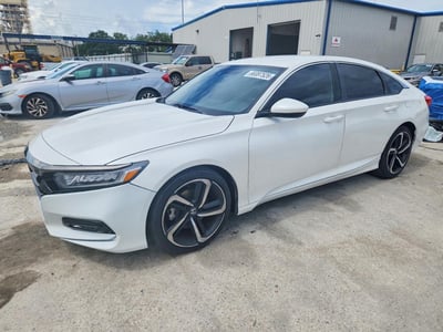 1HGCV1F39JA****** 2018 Honda Accord