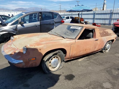 90** 1970 Lotus 2dr Coupe