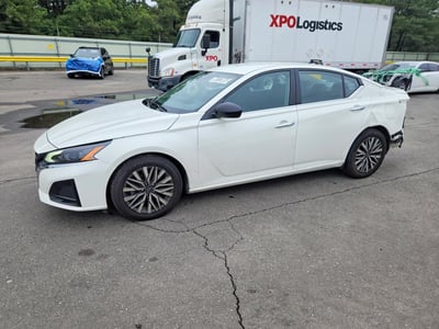 2025 Nissan Altima