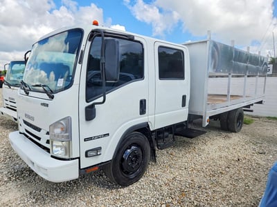 54DC4J1B2KS****** 2019 Isuzu NPR