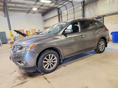 2016 Nissan Pathfinder