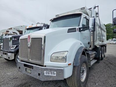 1NKZX4TX0JJ****** 2018 Kenworth T880