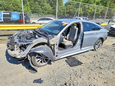 1HGCV1F97JA****** 2018 Honda Accord
