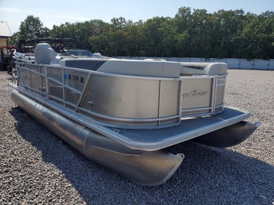 SUN3880***** 2024 Sun Chaser 22 Lr Dh Geneva