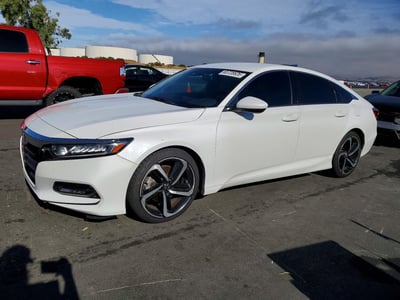1HGCV1F39JA****** 2018 Honda Accord
