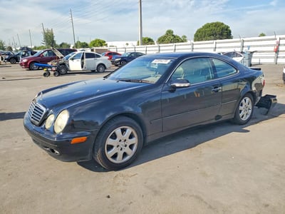 WDBLJ65G01F****** 2001 Mercedes-Benz CLK-Class