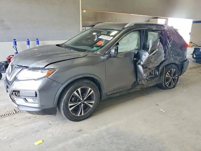 JN8AT2MT6JW****** 2018 Nissan Rogue