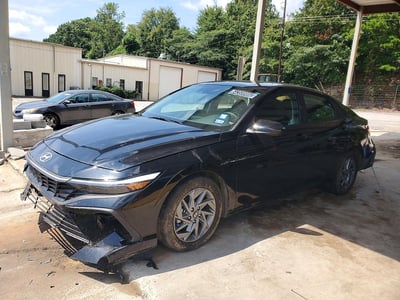 2025 Hyundai Elantra Hybrid