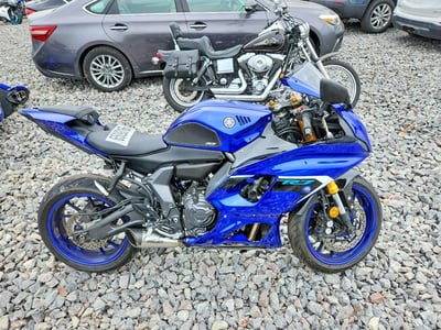 JYARM38E8SA****** 2025 Yamaha YZF-R7