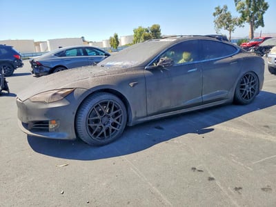 5YJSA1E41JF****** 2018 Tesla Model S
