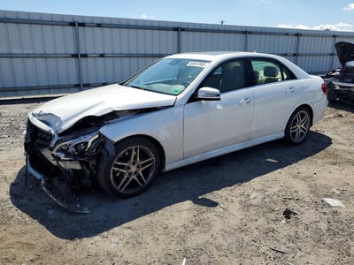 WDDHF8JB7GB****** 2016 Mercedes-Benz E-Class