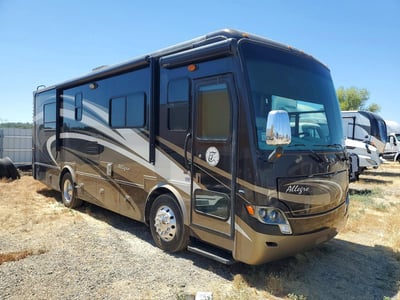 2013 Tiffin Motorhomes Inc Breeze