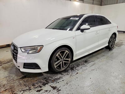 WAUJ8GFF9H1****** 2017 Audi A3