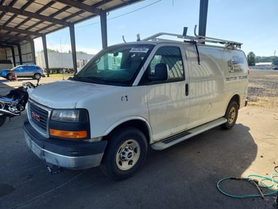 2015 GMC Savana