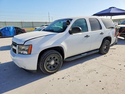 1GNLC2E01DR****** 2013 Chevrolet Tahoe