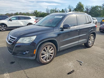 WVGBV7AX1AW****** 2010 Volkswagen Tiguan