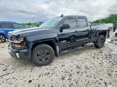 1GCVKREC2JZ****** 2018 Chevrolet Silverado