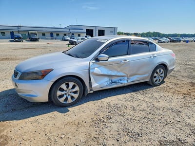 1HGCP26708A****** 2008 Honda Accord