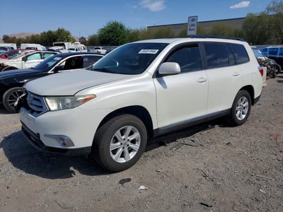 5TDZK3EH5DS****** 2013 Toyota Highlander