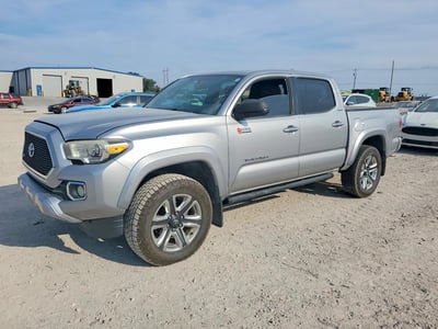 5TFEZ5CN6HX****** 2017 Toyota Tacoma