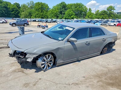 2C3CCARG2KH****** 2019 Chrysler 300