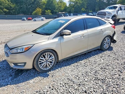 1FADP3J27JL****** 2018 Ford Focus