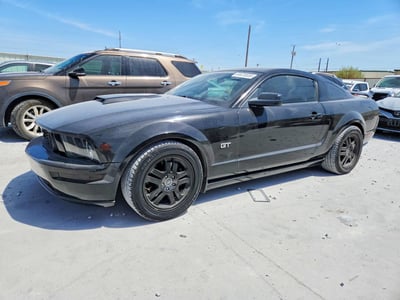 2005 Ford Mustang