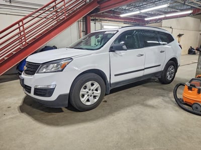 1GNKVFED8GJ****** 2016 Chevrolet Traverse