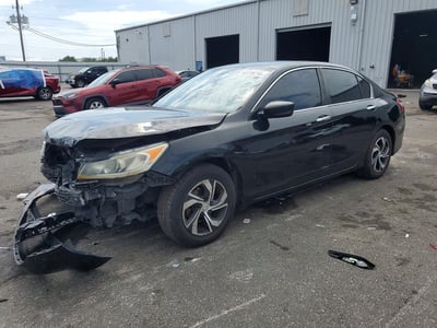 1HGCR2F34HA****** 2017 Honda Accord