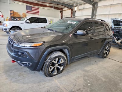 1C4PJMBS9FW****** 2015 Jeep Cherokee