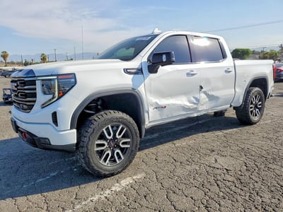 1GTUUEEL7PZ****** 2023 GMC Sierra 1500