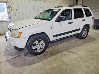 1J4HR48N25C****** 2005 Jeep Grand Cherokee