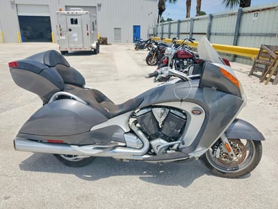 5VPSD36D183****** 2008 Victory Vision