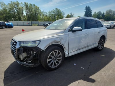 WA1LHAF74JD****** 2018 Audi Q7